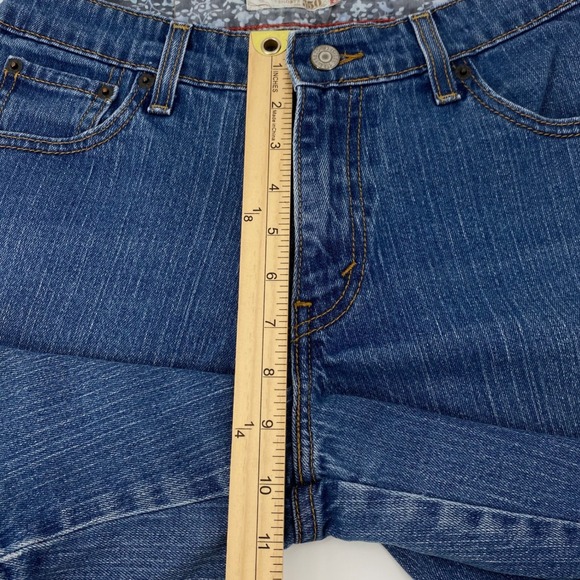 Levis 550 Relaxed Fit Denim Shorts Womens 6 Medium Wash Mid Rise - Picture 4 of 8